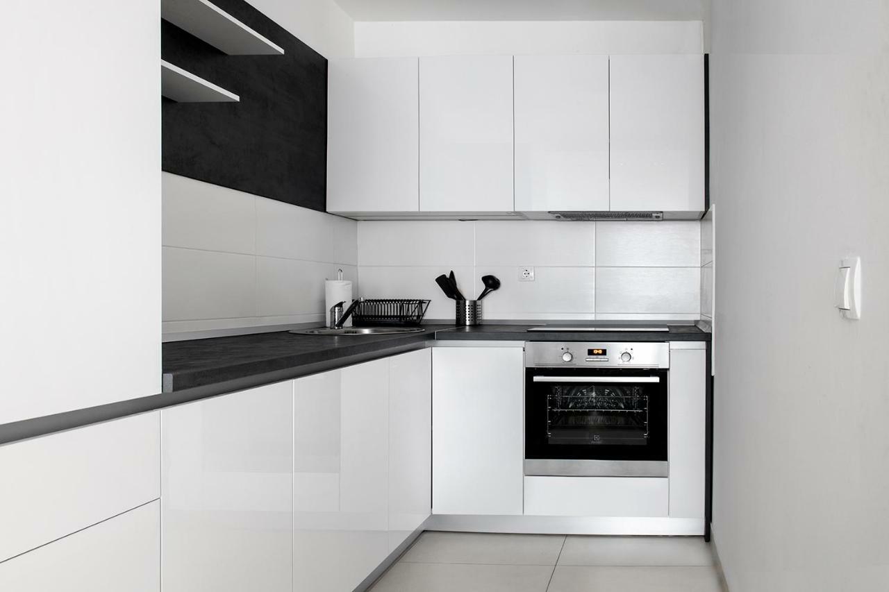 Sauna - Flexible Selfcheckins 6 - Zagreb - Garage - Electric Vehicle Ccharger - Loggia - New - Luxury - Apartments Repinc 6 Extérieur photo