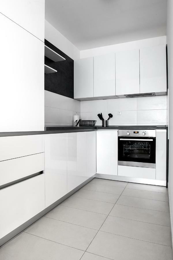 Sauna - Flexible Selfcheckins 6 - Zagreb - Garage - Electric Vehicle Ccharger - Loggia - New - Luxury - Apartments Repinc 6 Extérieur photo